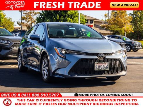 Used 2020 Toyota Corolla LE w/ Carpet Mat Package (TMS) FWD image 1