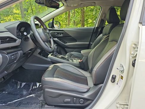 Certified 2024 Subaru Crosstrek 2.5i Limited w/ Popular Package #3A AWD/4WD image 9