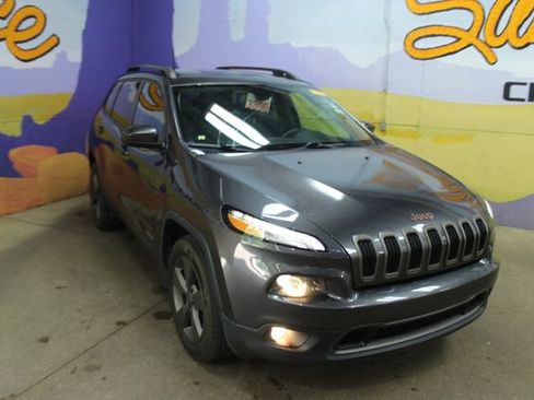 Used 2016 Jeep Cherokee 75th Anniversary AWD/4WD image 2