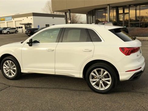 Used 2025 Audi Q3 2.0T Premium image 6