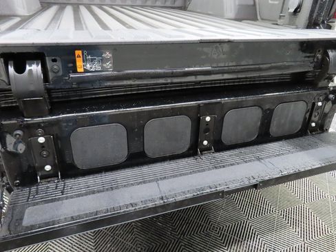 Used 2024 GMC Sierra 1500 AT4 w/ Technology Package image 45