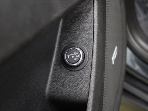 Used 2020 Chevrolet Traverse RS w/ LPO, Floor Liner Package image 13