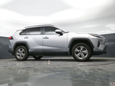 Used 2023 Toyota RAV4 XLE AWD/4WD image 25