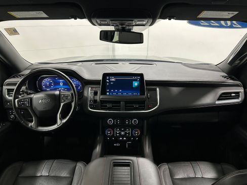 Used 2022 Chevrolet Tahoe RST w/ Luxury Package AWD/4WD image 13
