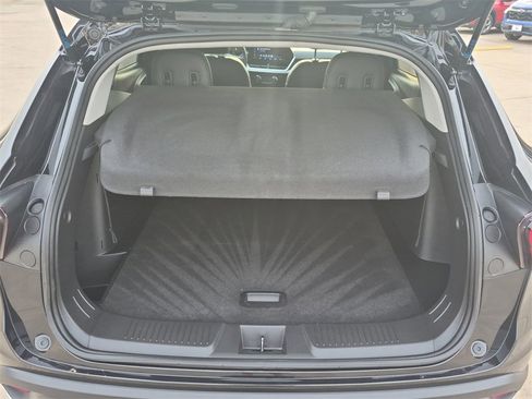 Used 2024 Chevrolet Trax LT image 22