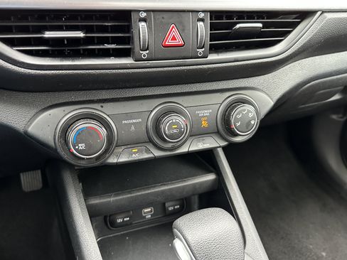 Certified 2023 Kia Forte LXS FWD image 28