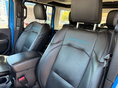 Used 2021 Jeep Wrangler Unlimited Rubicon 4xe w/ Cold Weather Group AWD/4WD image 10