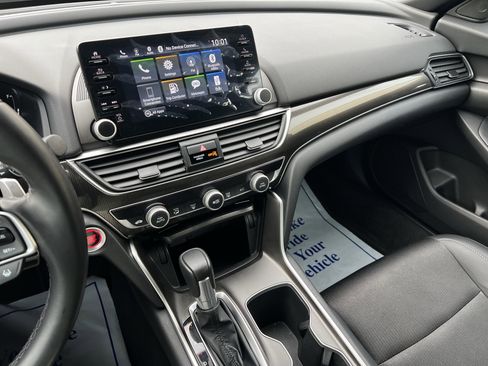 Certified 2022 Honda Accord Sport image 17