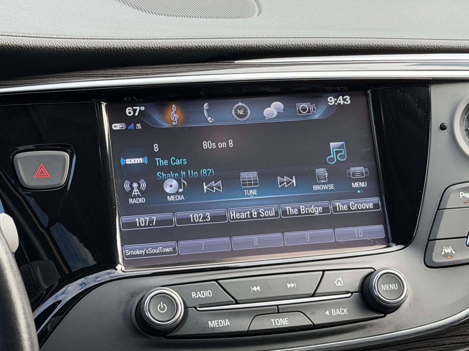 Used 2017 Buick Envision Premium w/ Driver Confidence Package AWD/4WD image 12