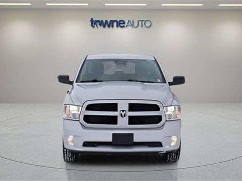 Used 2018 RAM 1500 Express image 8