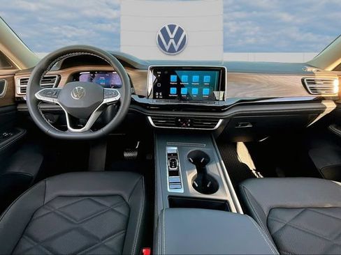 New 2026 Volkswagen Atlas SE AWD/4WD image 5