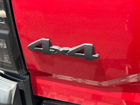 Used 2021 Toyota Tacoma TRD Sport w/ Technology Package RWD image 31