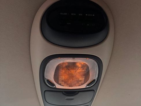 Used 2002 Ford Windstar SE Sport FWD image 19