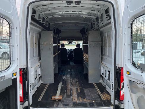 Used 2016 Ford Transit 250 148 High Roof Extended image 21