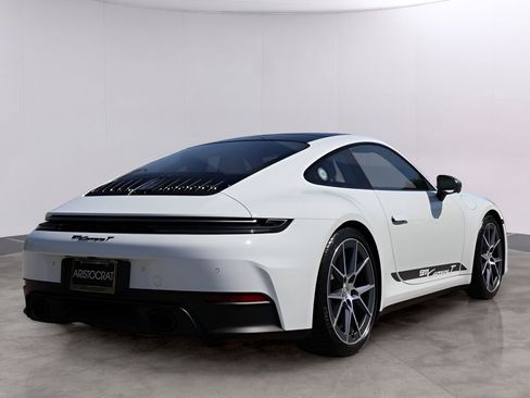 Certified 2025 Porsche 911 Carrera T RWD image 8