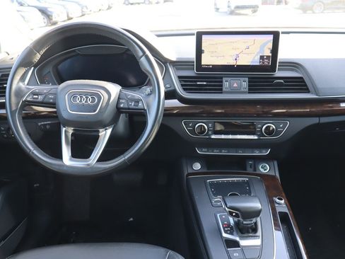 Used 2019 Audi Q5 2.0T Premium Plus w/ Premium Plus Package image 12