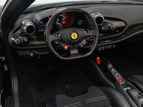 Certified 2021 Ferrari F8 Tributo RWD image 49