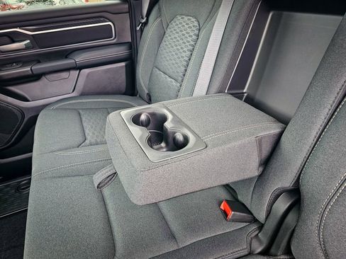 New 2026 RAM 1500 4x4 Crew Cab image 36