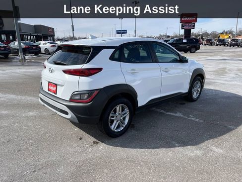 Used 2022 Hyundai Kona SE image 6