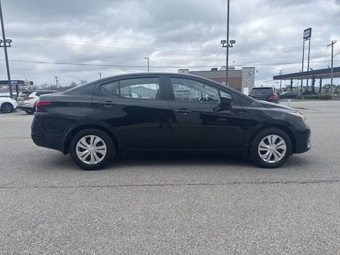 New 2025 Nissan Versa S w/ Trunk Package FWD image 8