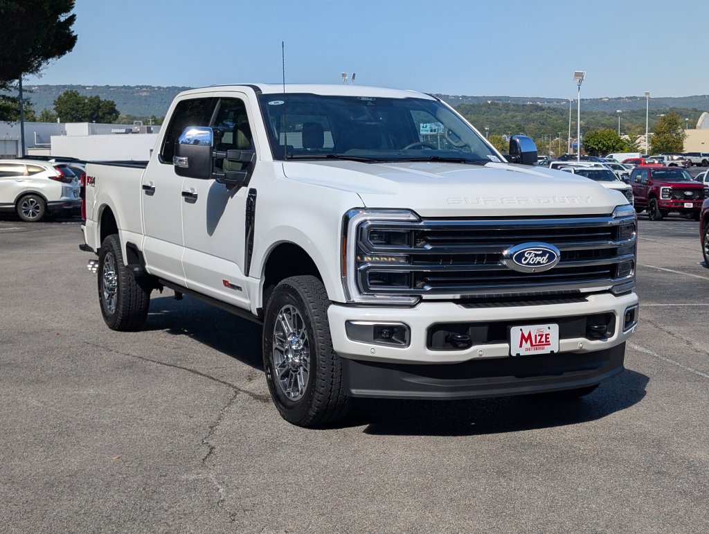 New 2027 Ford F250 Platinum w/ Platinum Plus Package AWD/4WD image 2