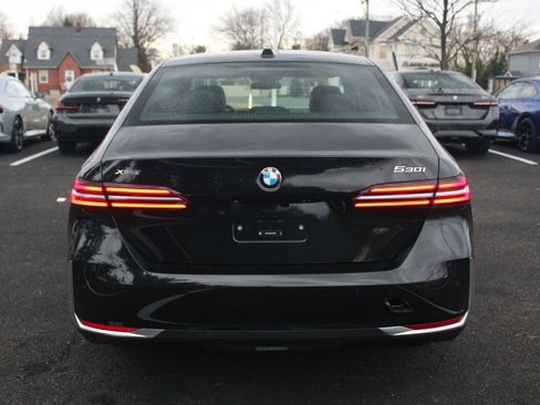 Used 2026 BMW 530i xDrive w/ Premium Package AWD/4WD image 7