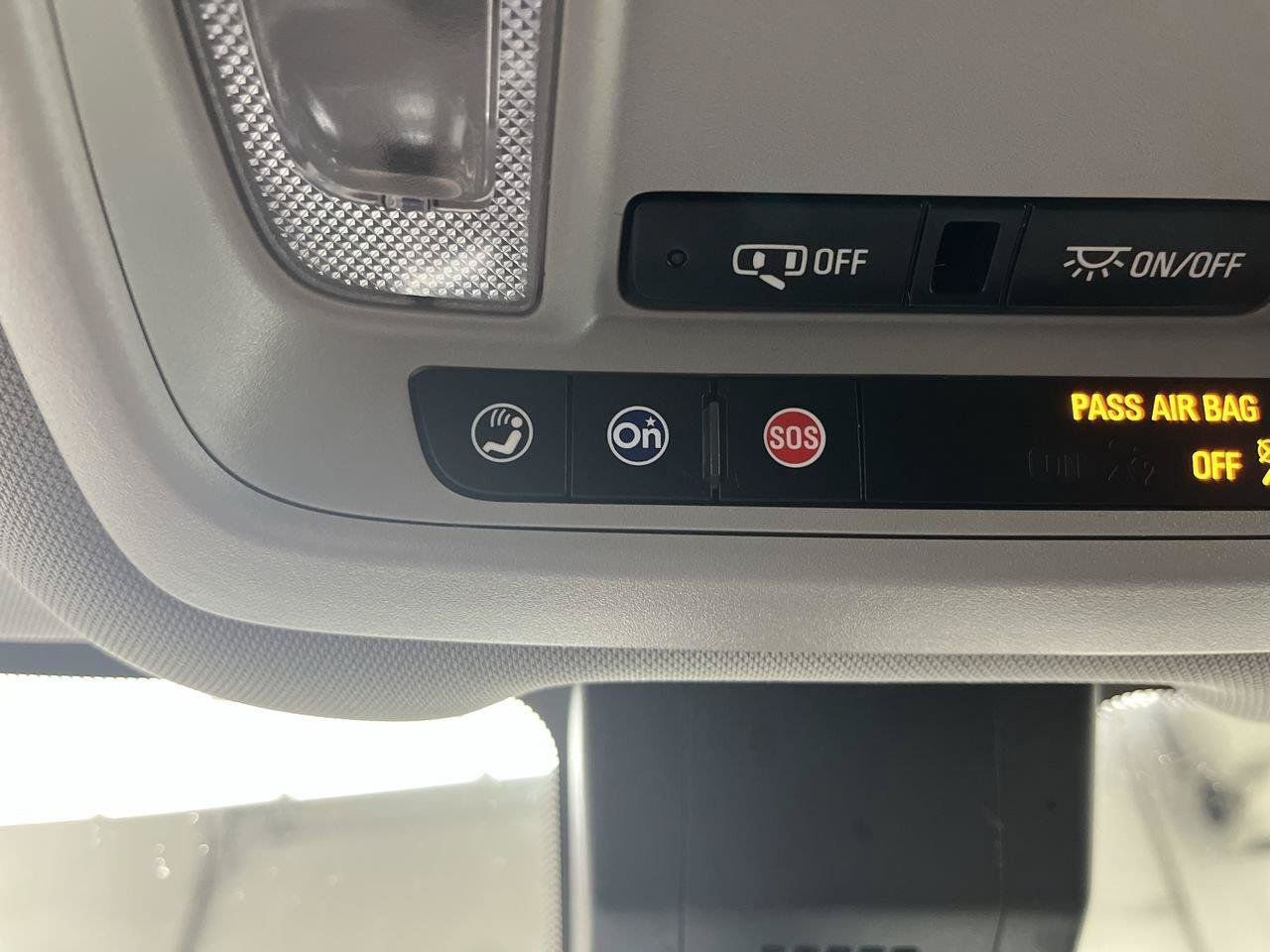 Used 2021 Chevrolet Equinox LT AWD/4WD image 24