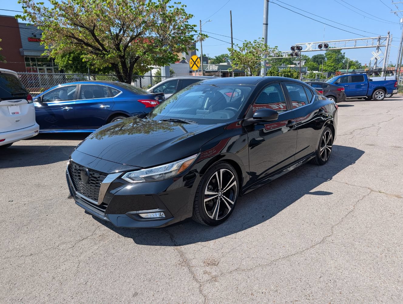 Used 2021 Nissan Sentra SR FWD image 3