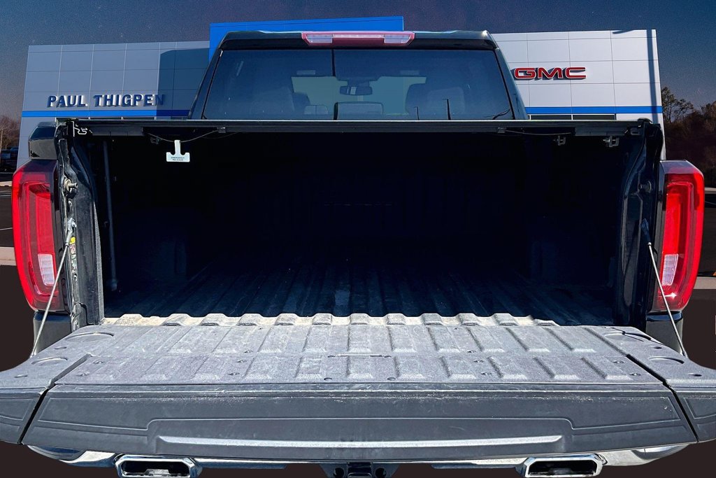 Used 2023 GMC Sierra 1500 SLT AWD/4WD image 7