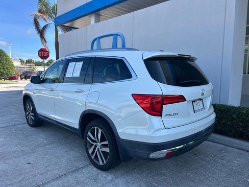 Used 2017 Honda Pilot Touring image 6