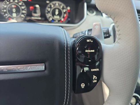 Certified 2022 Land Rover Range Rover Sport SVR image 13