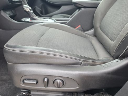 Used 2021 Buick Encore GX Select w/ Experience Buick Package FWD image 14