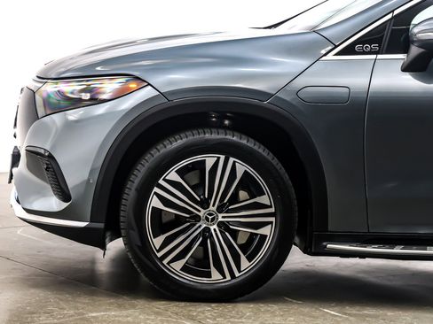 Used 2023 Mercedes-Benz EQS 450+ 4MATIC SUV image 12