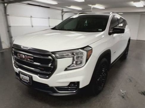 Certified 2024 GMC Terrain AT4 w/ Tech Package AWD/4WD image 4