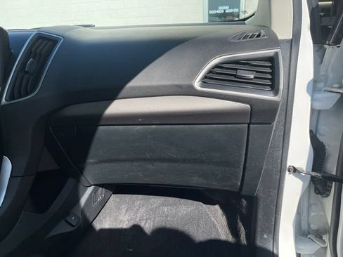 Used 2024 Ford Edge SEL AWD/4WD image 36