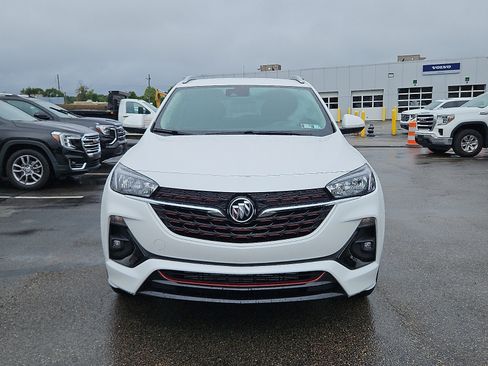 Used 2023 Buick Encore GX Select w/ Sport Touring Package FWD image 2