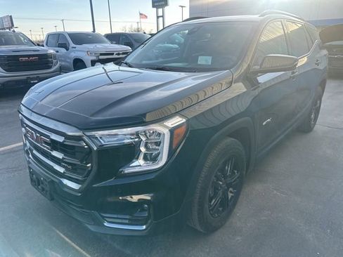 Used 2022 GMC Terrain AT4 w/ Tech Package image 11
