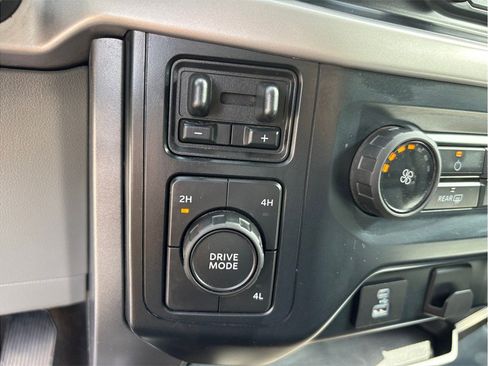 Used 2023 Ford F150 XLT w/ Trailer Tow Package AWD/4WD image 28