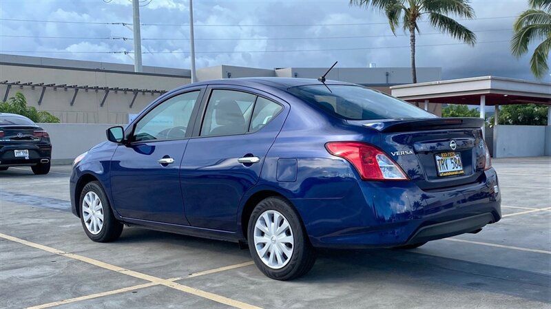 Used 2019 Nissan Versa SV FWD image 7