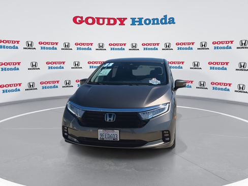 Used 2023 Honda Odyssey EX-L image 4