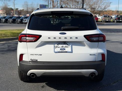 Certified 2023 Ford Escape Active w/ Tech Pack #2 image 9