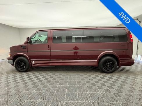 Used 2020 Chevrolet Express 2500 Extended w/ Enhanced Convenience Package RWD image 12