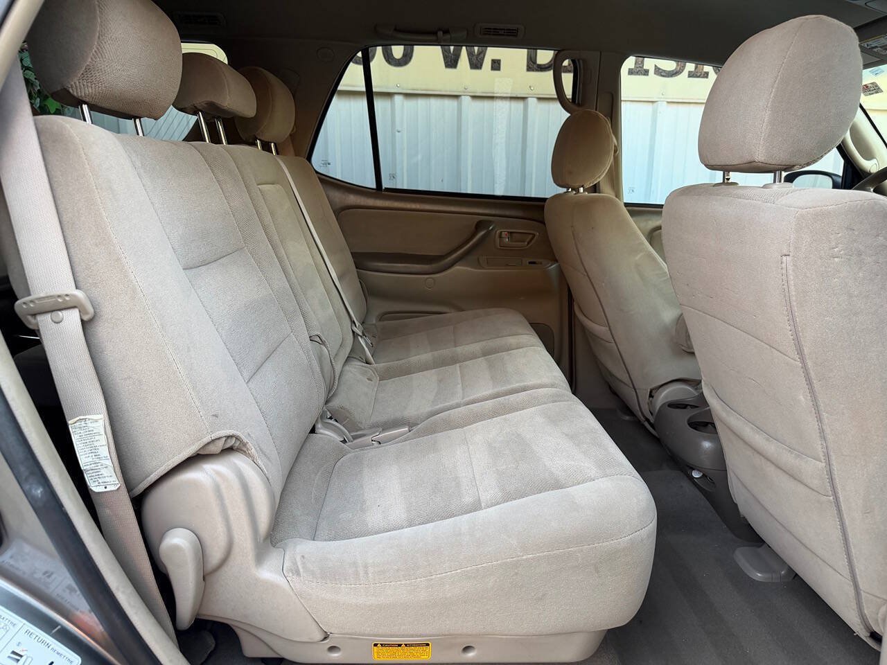 Used 2005 Toyota Sequoia SR5 w/ Towing Pkg RWD image 14