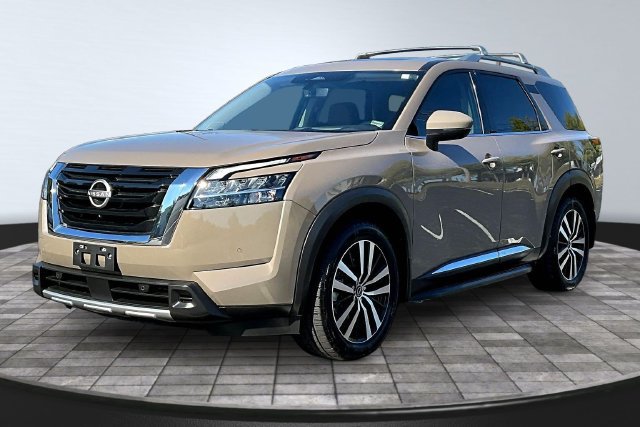 Used 2023 Nissan Pathfinder Platinum w/ Lighting Package (N93) FWD image 1