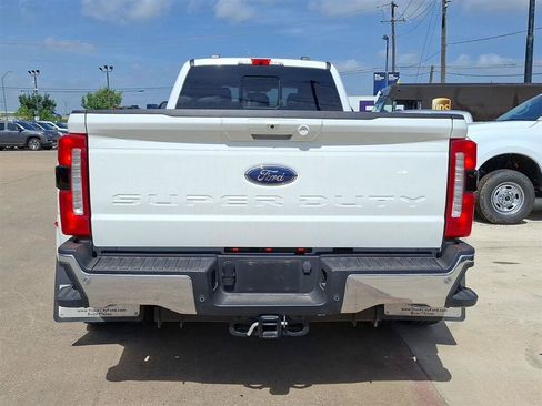 Used 2025 Ford F350 Lariat w/ Lariat Ultimate Package AWD/4WD image 6