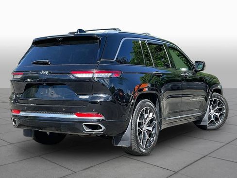 Used 2022 Jeep Grand Cherokee Summit AWD/4WD image 12