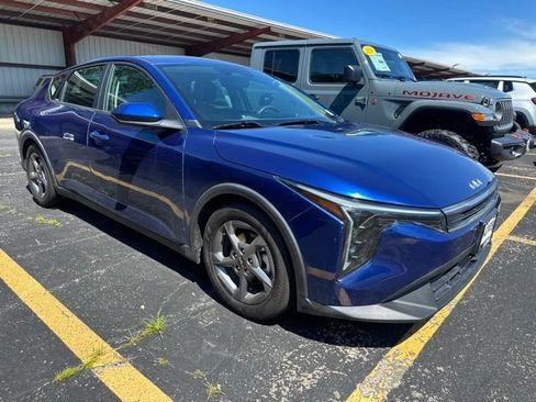 Used 2025 Kia K4 FWD image 7
