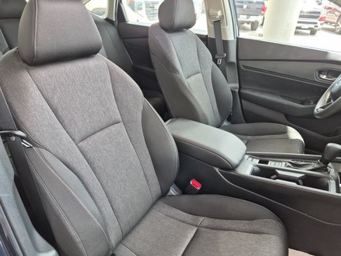 Used 2025 Honda Accord SE image 6