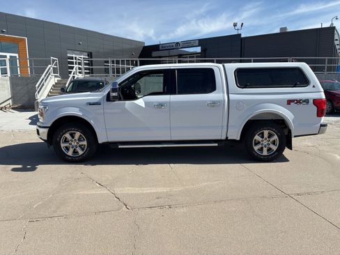 Used 2019 Ford F150 Lariat image 2