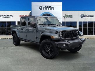 Used 2025 Jeep Gladiator Sport AWD/4WD video 1